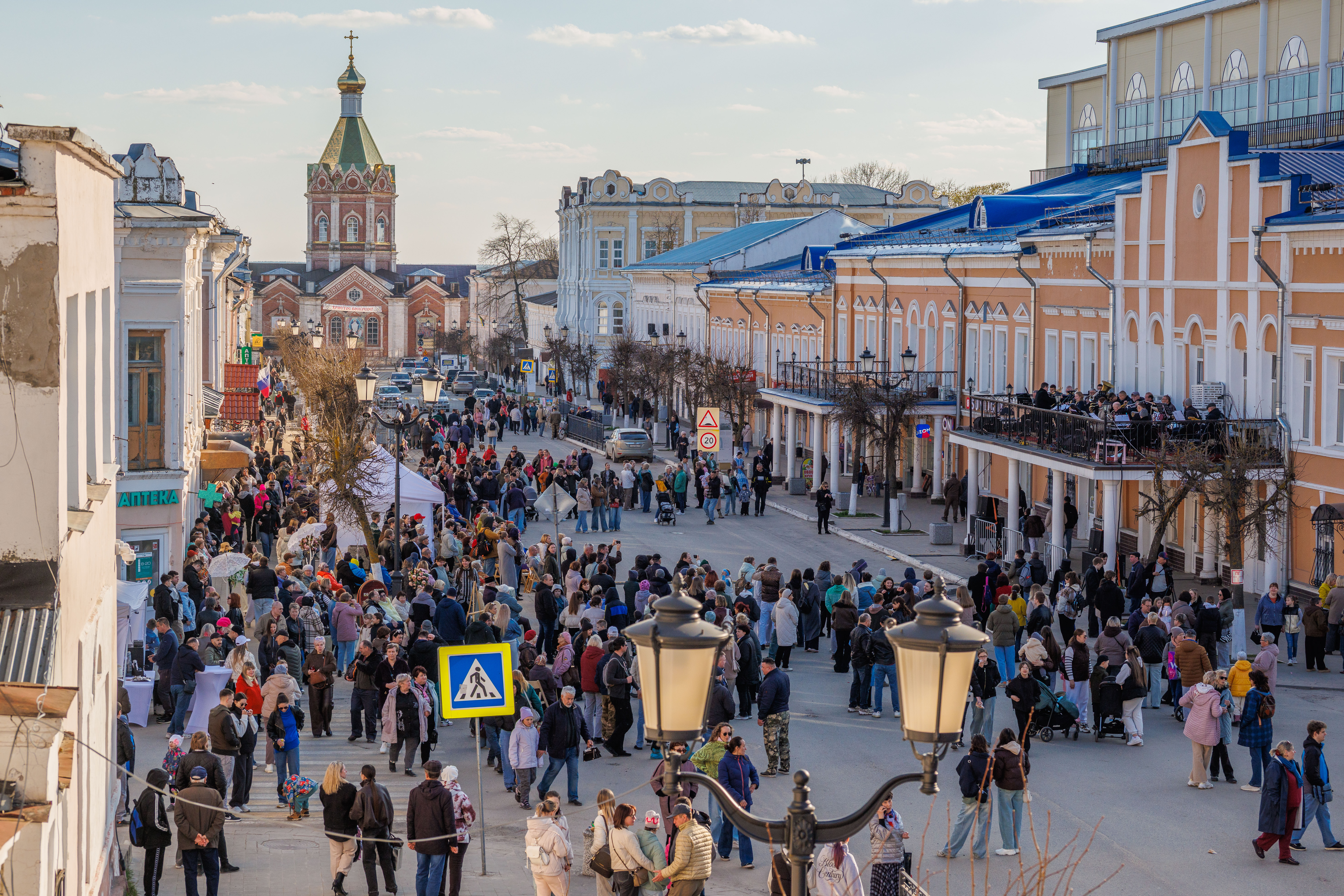 фото: В Касимове музыка вышла на улицы: как фестиваль «Мелодия старого города» стал новым культурным событием России