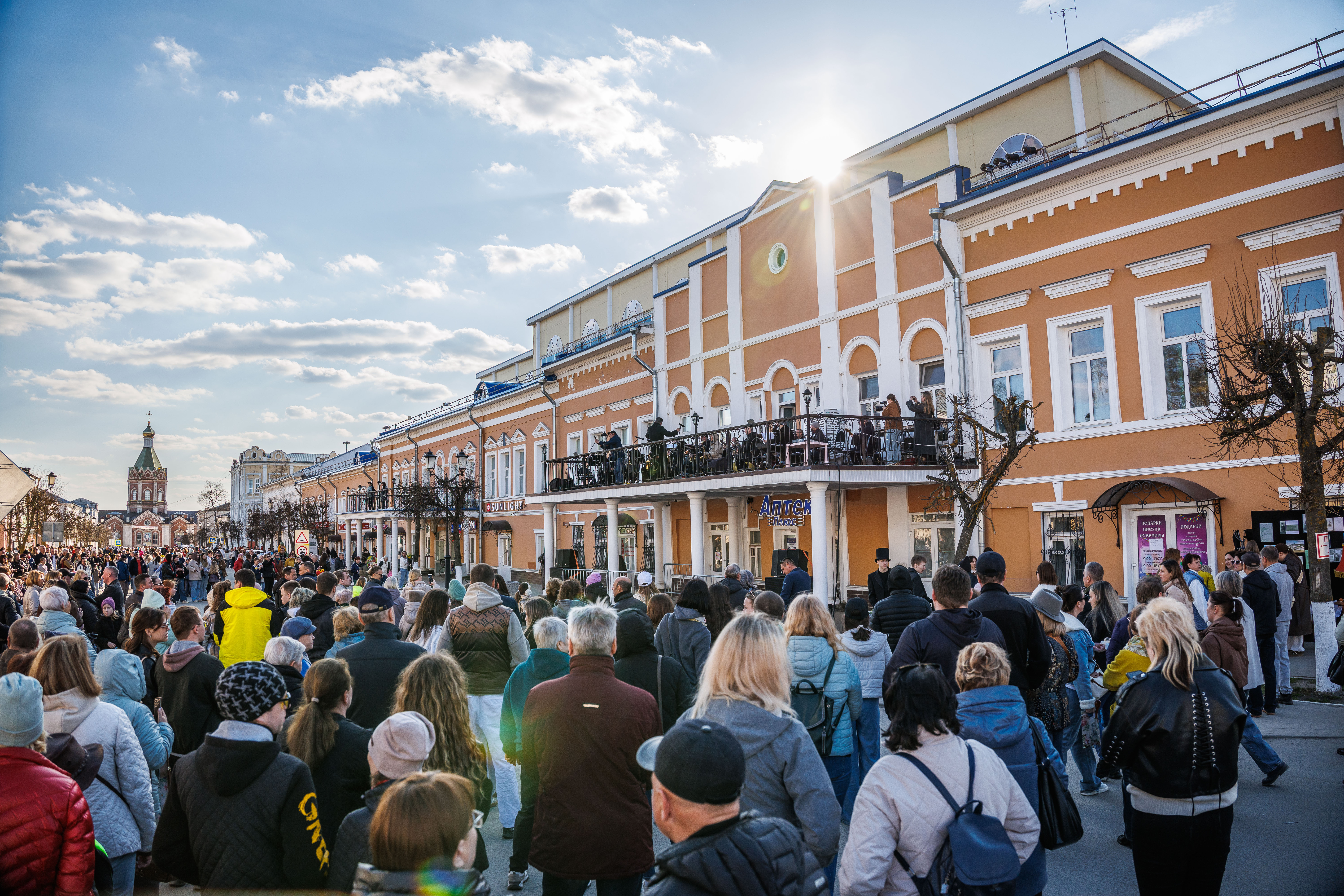 фото: В Касимове музыка вышла на улицы: как фестиваль «Мелодия старого города» стал новым культурным событием России