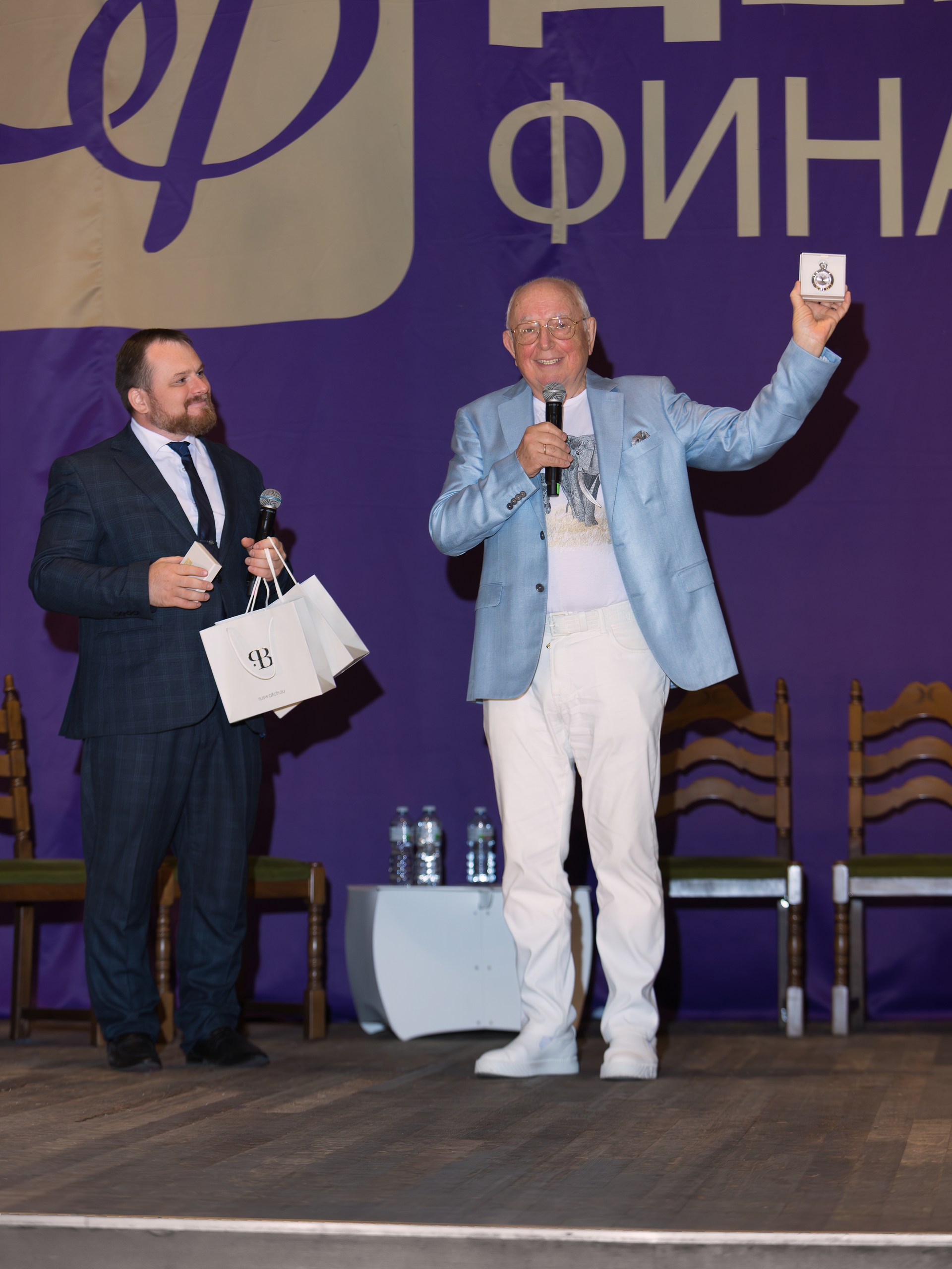 В Центральном Доме учёных РАН состоялась торжественная церемония вручения Всероссийской профессиональной премии «Репутация» фото: В Центральном Доме учёных РАН состоялась торжественная церемония вручения Всероссийской профессиональной премии «Репутация»