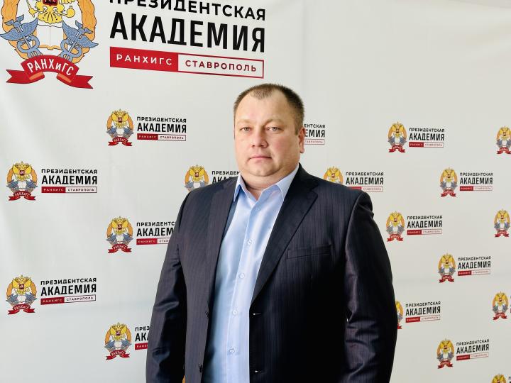 фото: В Ставропольском филиале Президентской академии предупреждают ветеранов Великой Отечественной Войны не поддаваться на уловки мошенников