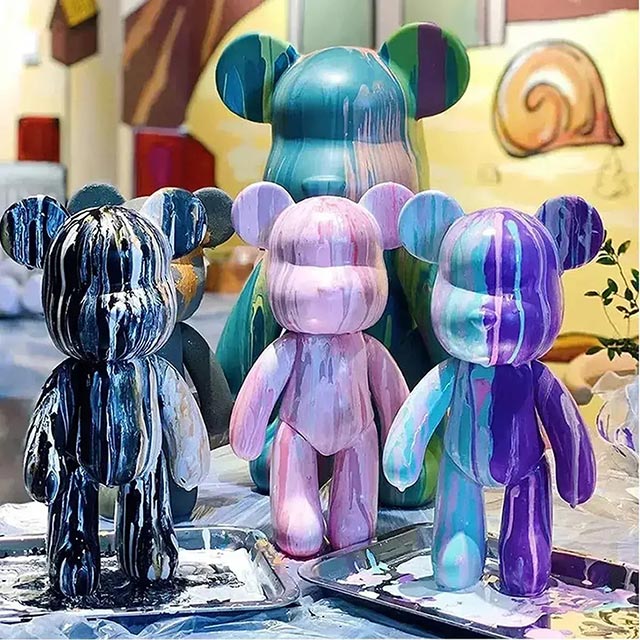 Новый мастер-класс в Арт Школе №1 в СПб — роспись мишек Bearbrick