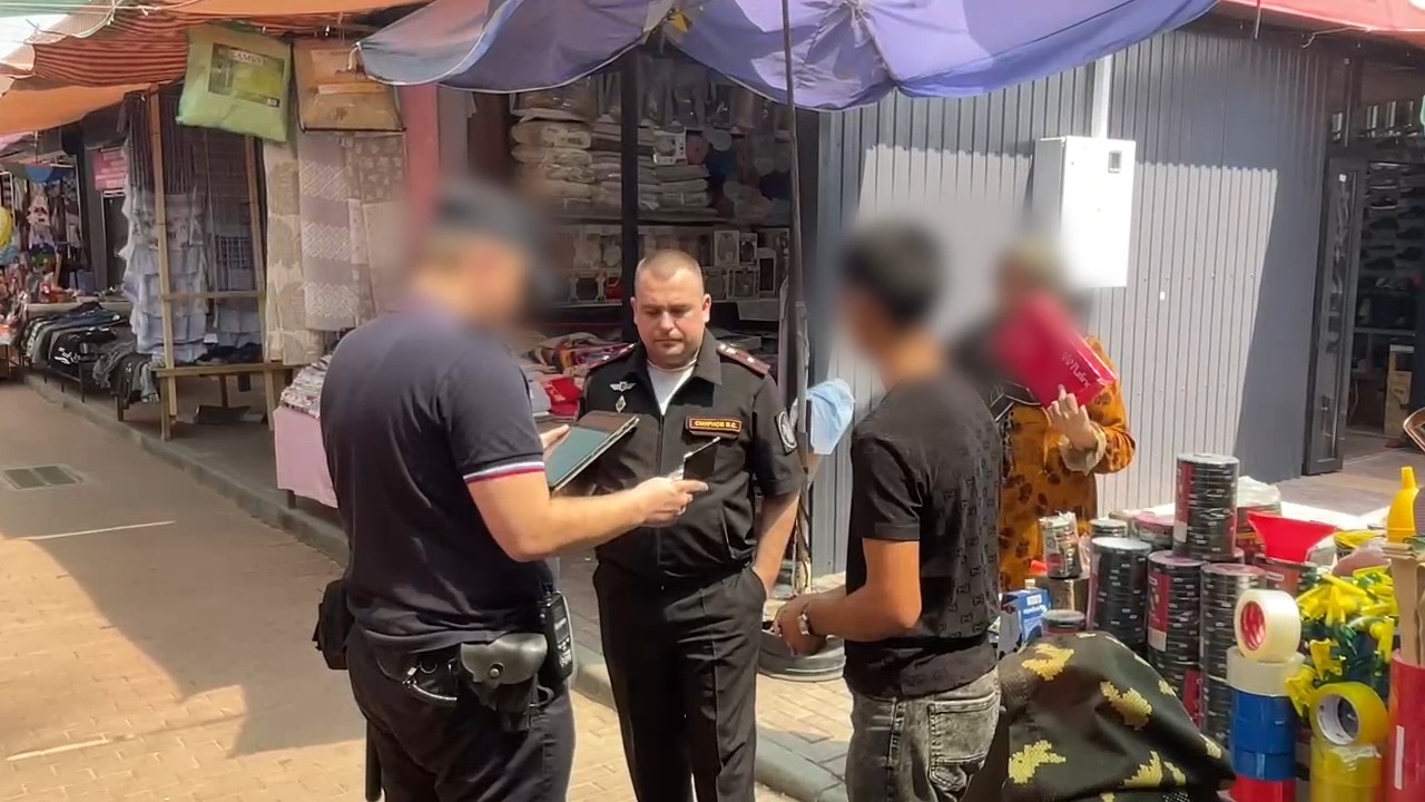 фото: В Астрахани проведено рейдовое мероприятие по постановке на воинский учет бывших иностранцев