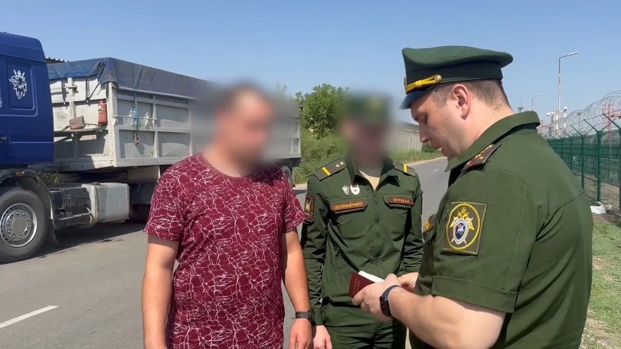 фото: В Буденновске военные следователи продолжают рейды о постановки на воинский учет натурализованных граждан