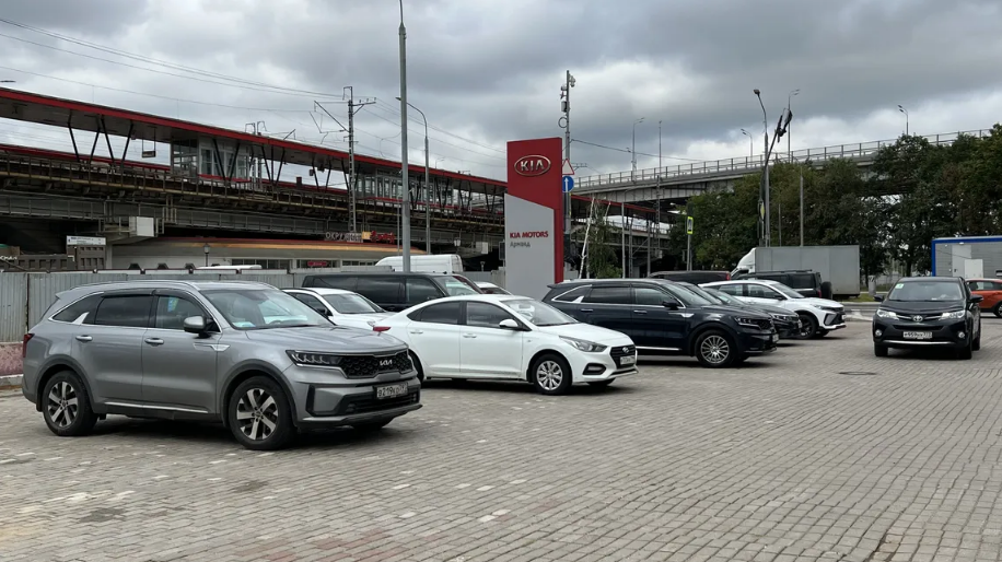 фото: ТОП-5 автосалонов китайских автомобилей в Москве: экспертный обзор