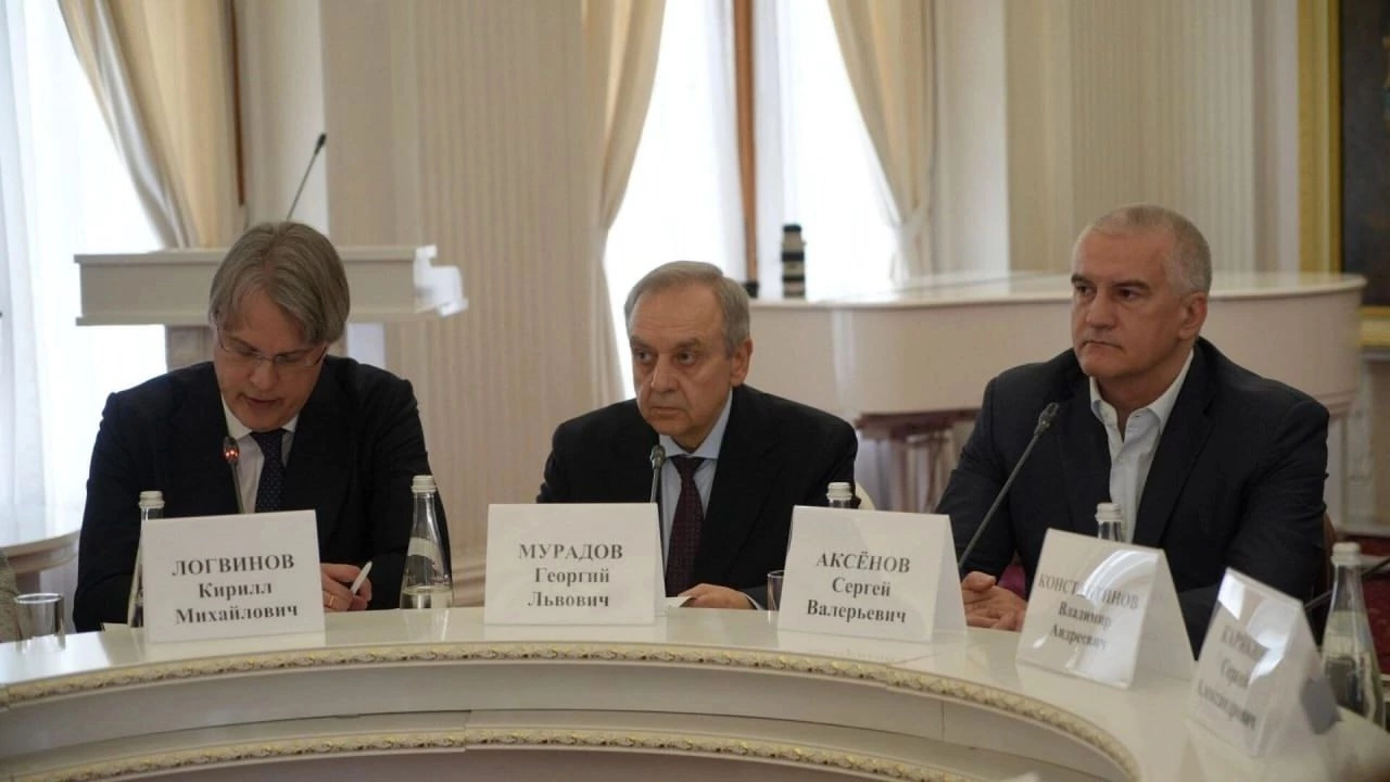фото: Светлана Кузнецова на конгрессе к 80-летию Ялтинской конференции