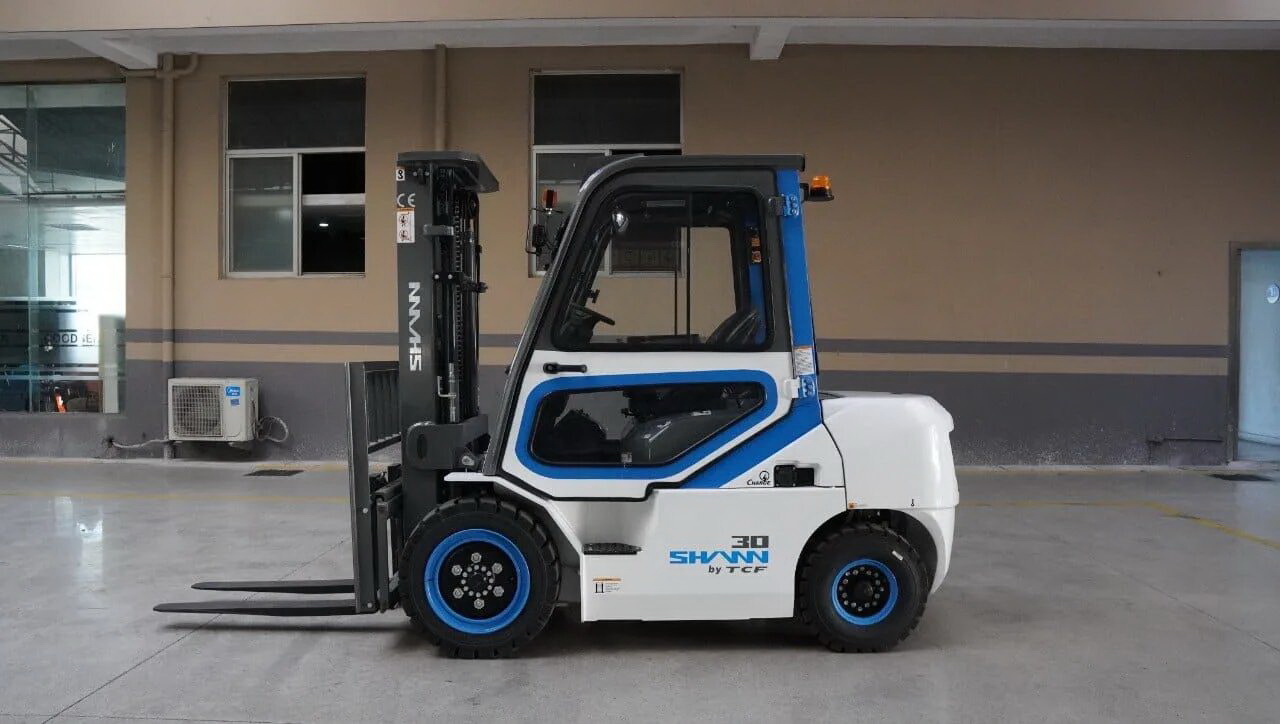фото: SHANN выводит на рынок электромобильные погрузчики нового поколения