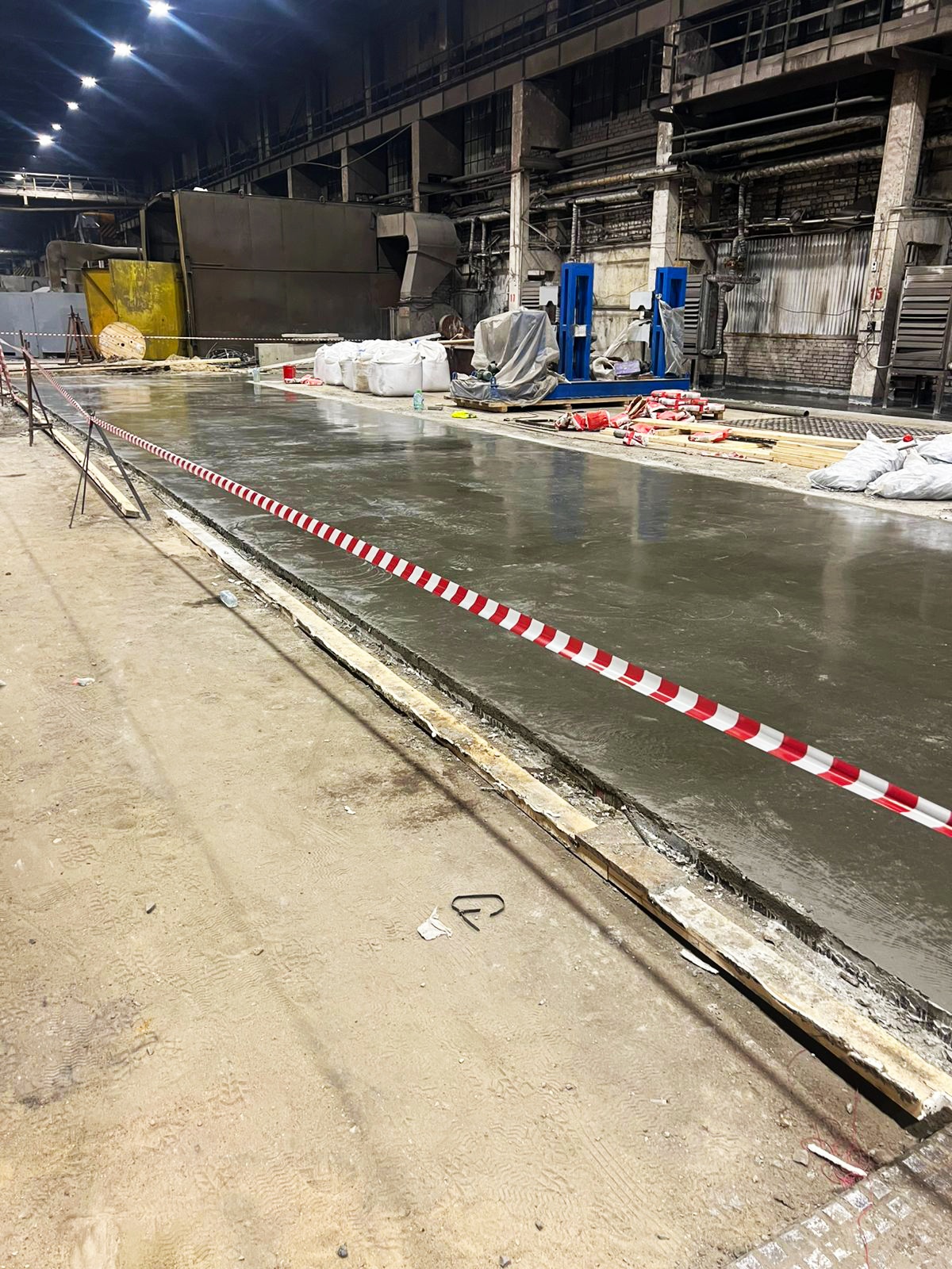 фото: MSKUNION — профессиональная укладка промышленных полов в Москве и Московской области