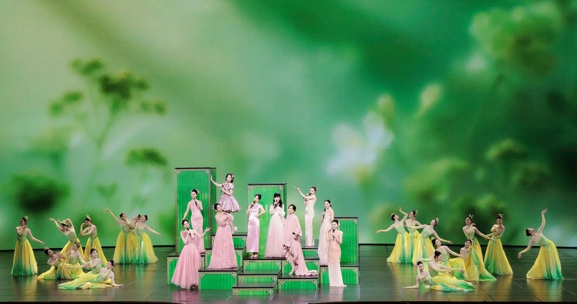 фото: Гала-концерт по случаю праздника Весны 2026 года: гармония технологий и искусства