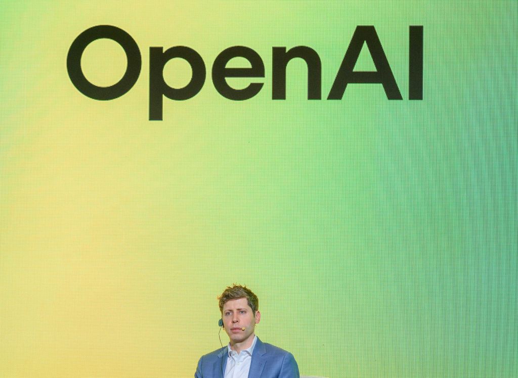 OpenAI должна за пять лет превратить $13 миллиардов в $1 триллион