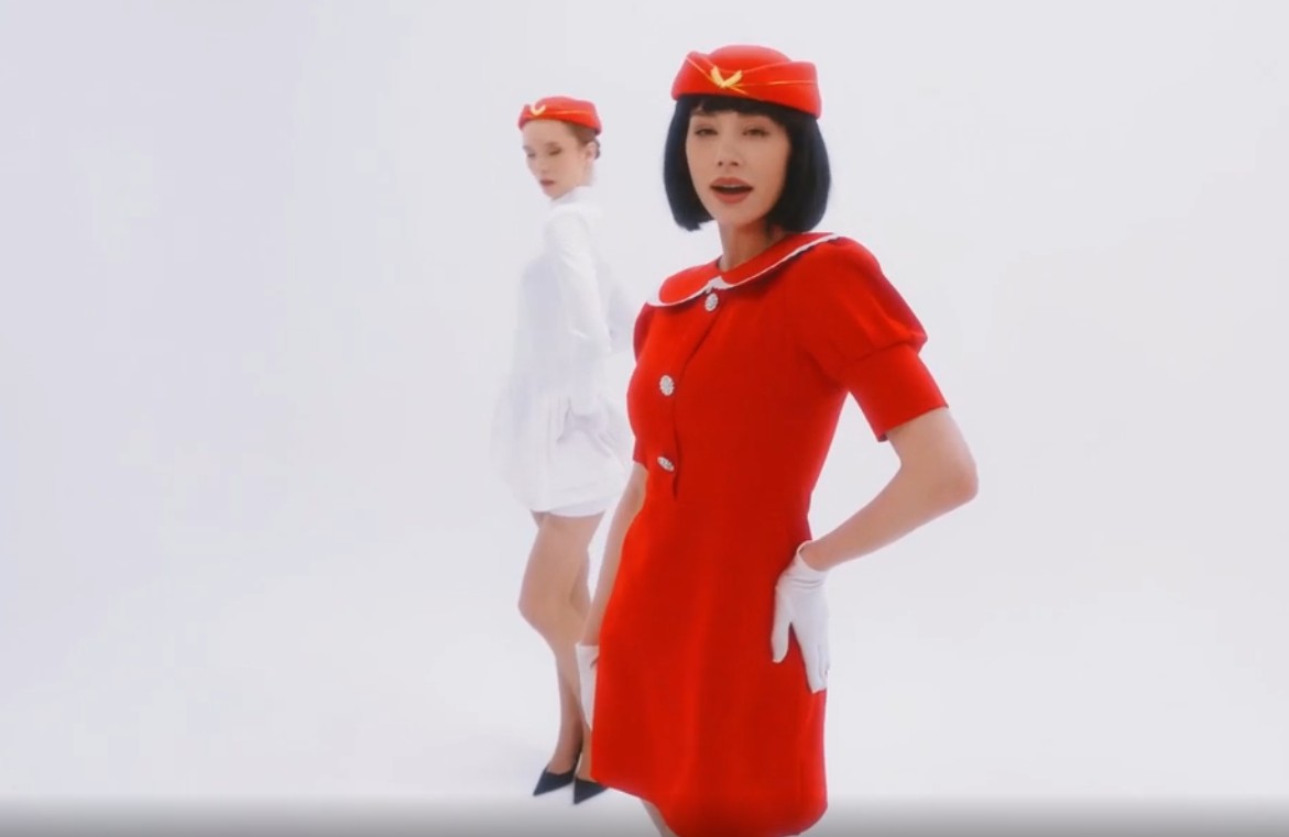 Олимпийская чемпионка Екатерина Галкина представила спортивное шоу «Раздевайся и Качай!»