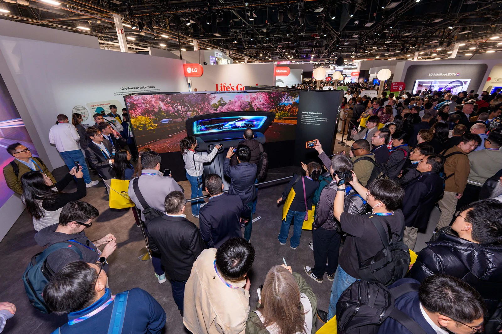 фото: ЭМПАТИЧНЫЙ ИНТЕЛЛЕКТ В ДЕЙСТВИИ  НА ВЫСТАВКЕ CES 2026:  ИННОВАЦИИ В ГАРМОНИИ С ВАМИ