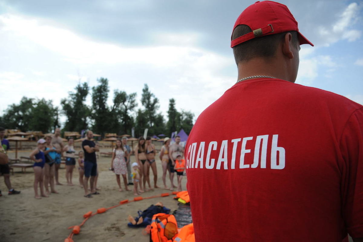 фото: Как спасти тонущего человека: правила первой помощи