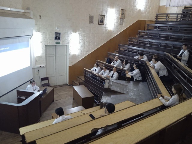 фото: Заседание по теме "Дегенеративные заболевания позвоночника"