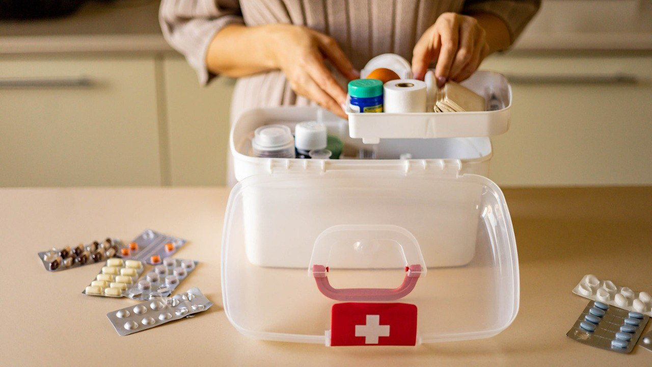 фото: Аптечка путешественника: какие лекарства взять в отпуск?