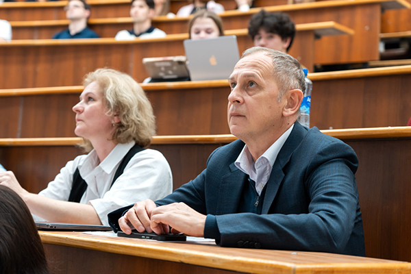 В Пироговском Университете прошла пятая студенческая конференция «Физические основы стоматологического материаловедения»