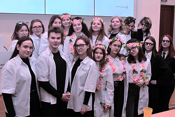 Три команды представили Пироговский Университет на интеллектуальной игре «Леонтьев на связи»