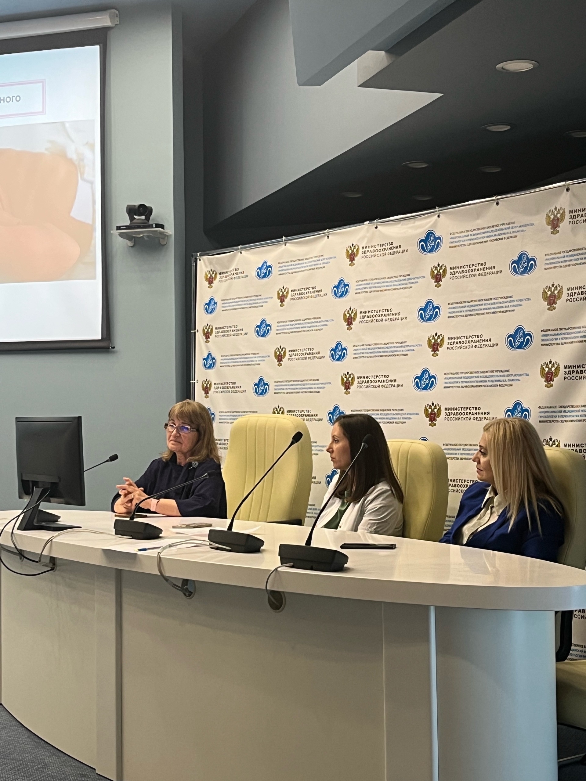 фото: СНК кафедры госпитальной педиатрии им. Таболина Пироговского Университета провел заседание по теме: «Респираторный дистресс-синдром»