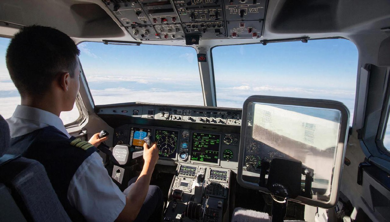фото: Контроль на взлете: как проверяют психическое здоровье пилотов. Объясняет эксперт Пироговского Университета