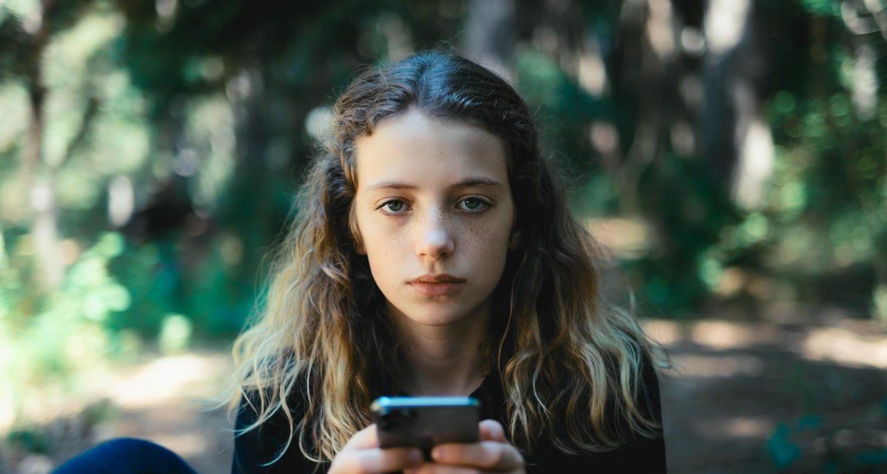 фото: Почему подростки много времени проводят в соцсетях: взгляд психолога из Пироговского Университета