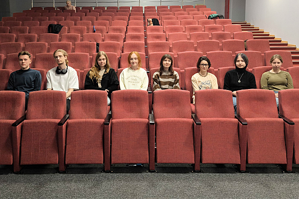 фото: Заседание Киноклуба Пироговского Университета, посвящённое творчеству Кристофера Нолана