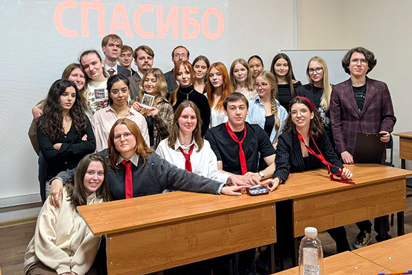 фото: Первая встреча дебатного клуба Пироговского Университета