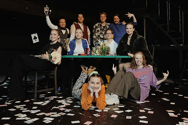 фото: Премьера спектакля театра «Двенадцать» Пироговского Университета «Игроки»