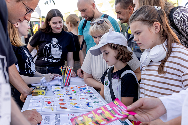 фото: «Кот Шредингера на операционном столе»: Пироговский Университет на фестивале «Наука 0+»
