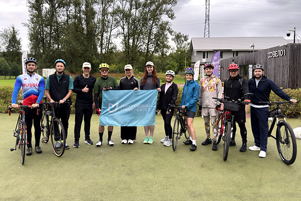 фото: Велосипедисты Пироговского Университета — сильнее любых стихий!