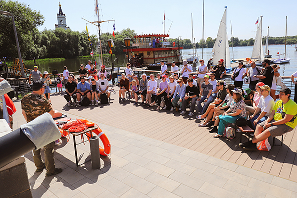 фото: Держаться на плаву: студенческие отряды Пироговского Университета освоили новые навыки