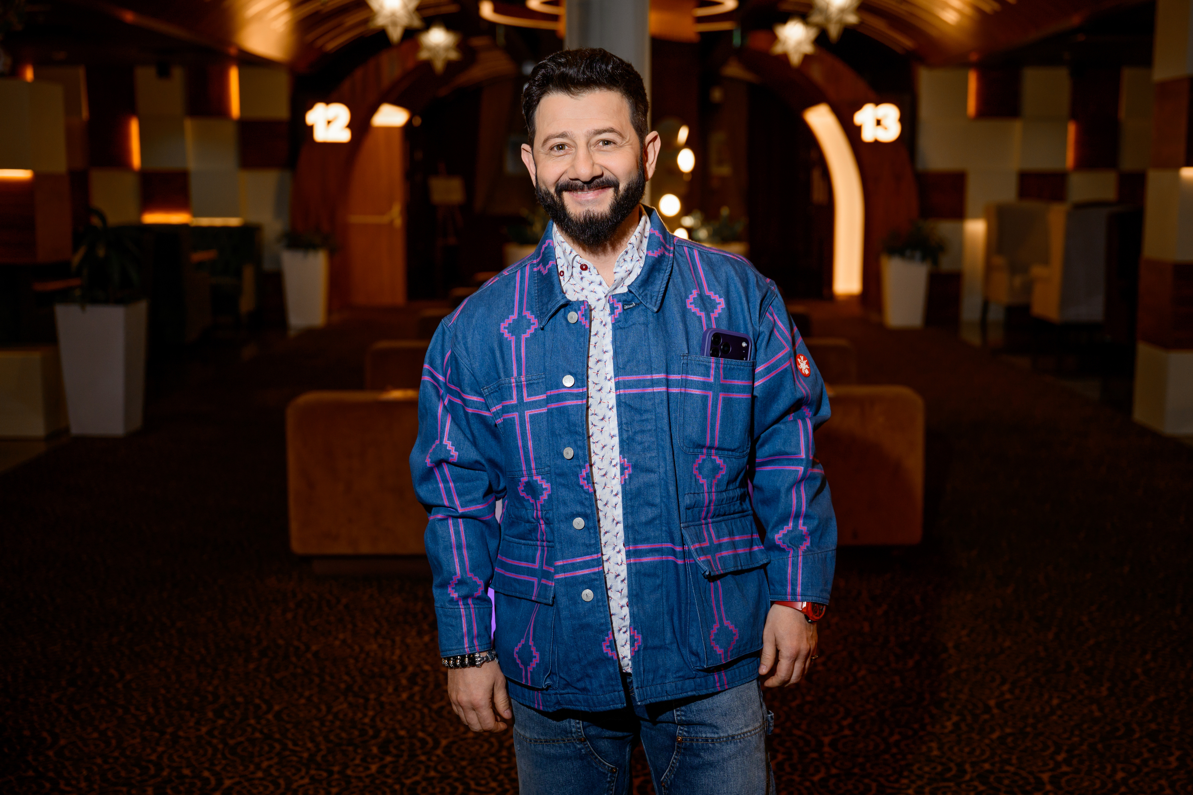 фото: Премьера в Ростове: Михаил Галустян впервые представил «Королёк моей любви»