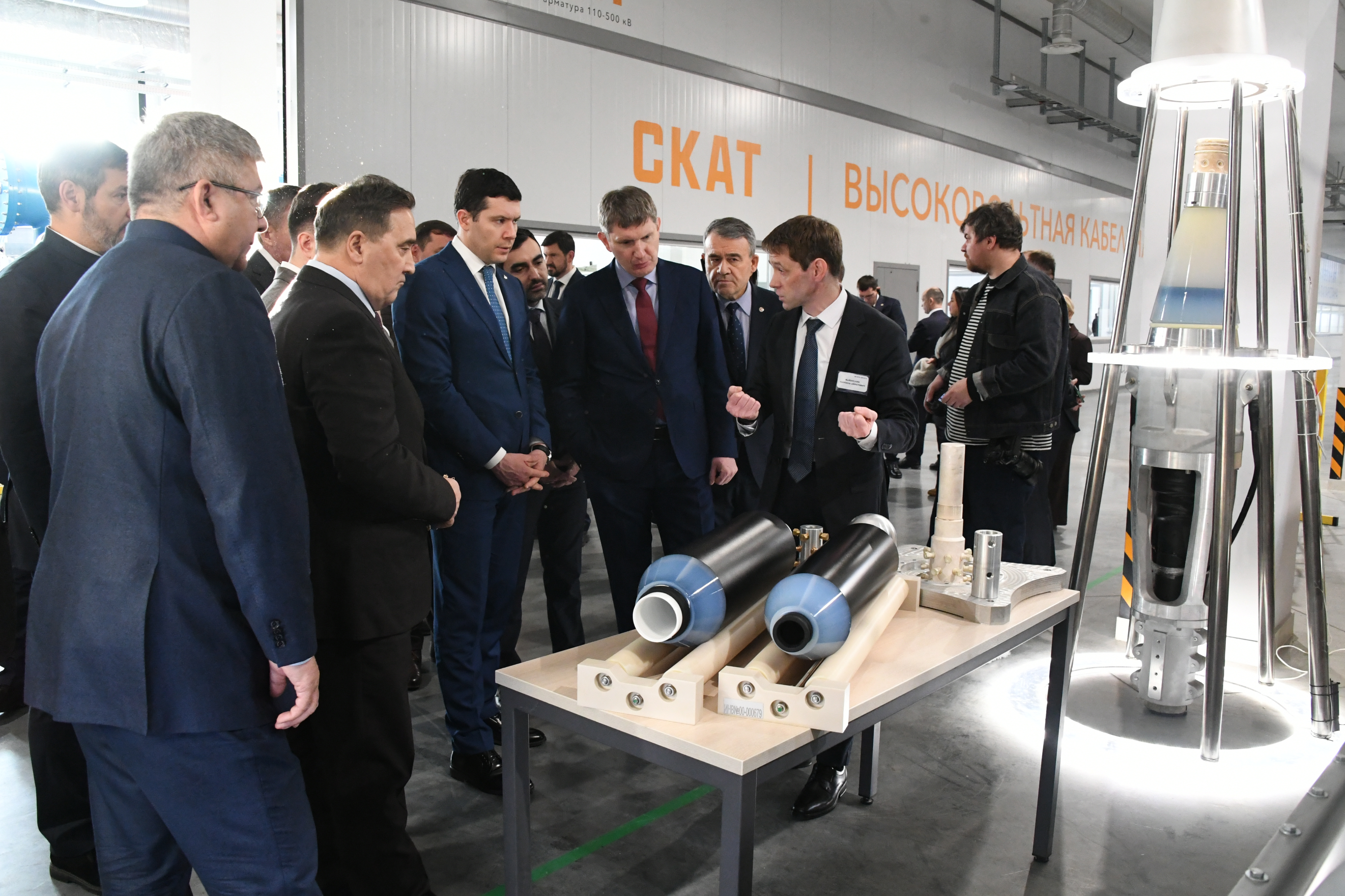 фото: Технологическая независимость страны: министры РФ оценили передовые производства «СКАТ» и «ПРОМЭНЕРГО» в Татарстане
